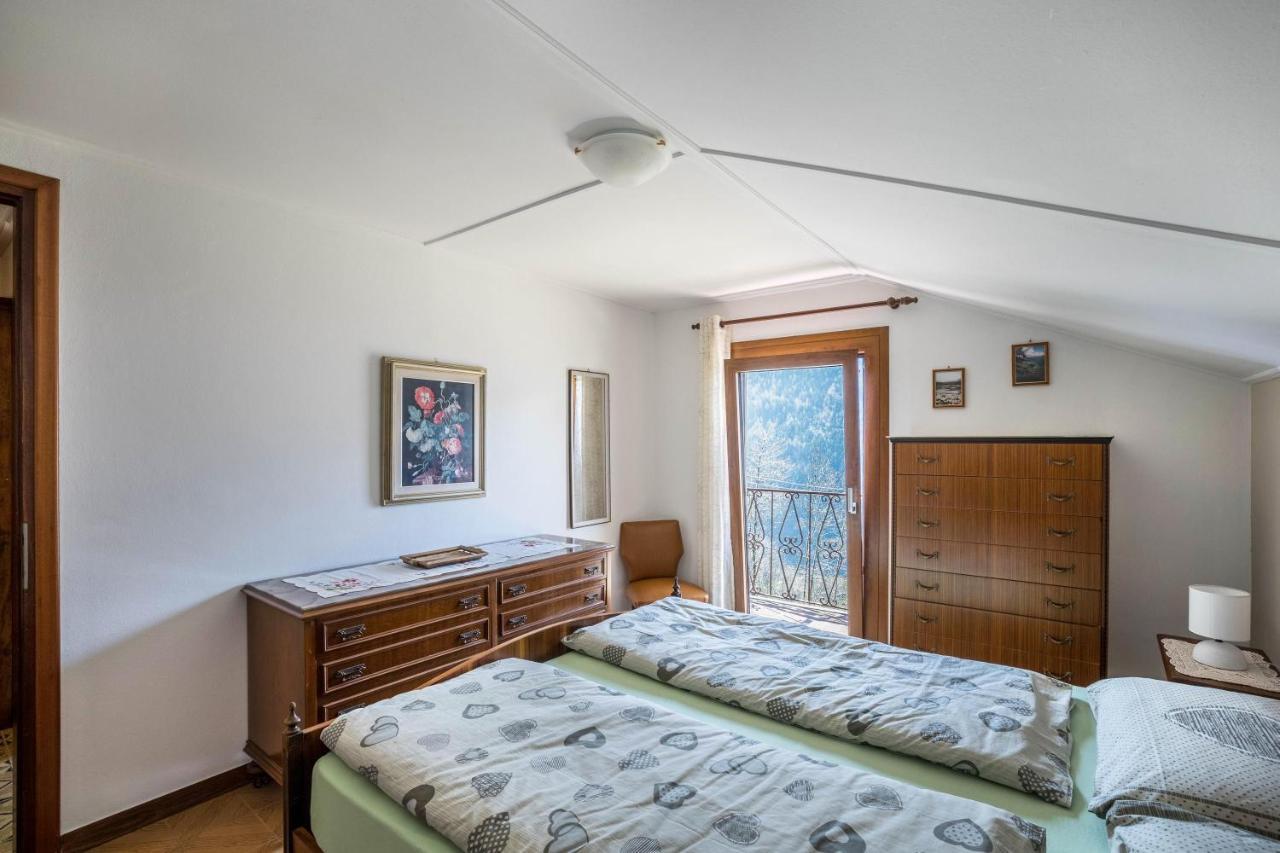 Appartamento La Mansarda di Chiara e Silvio Trasquera Esterno foto